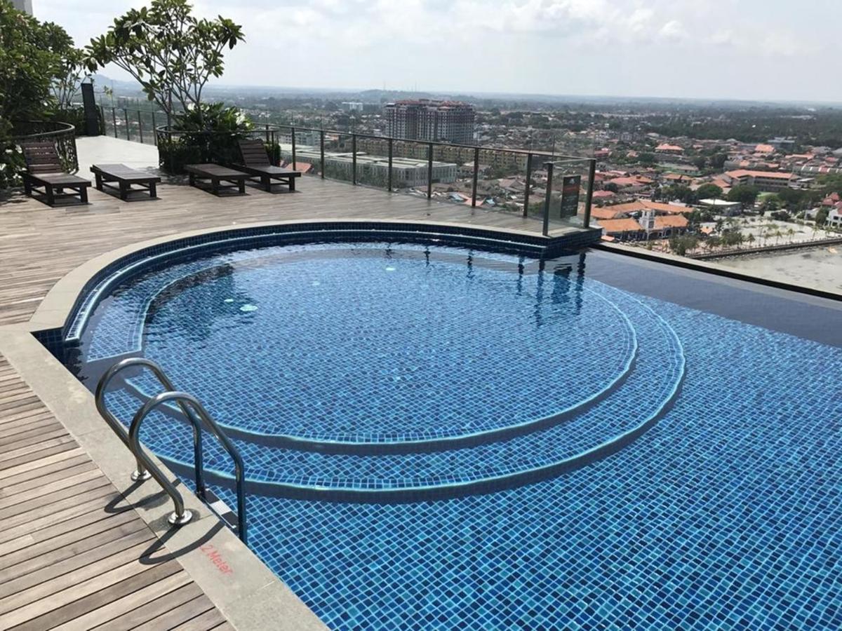Silverscape Family Suite Melaka City Centre Екстериор снимка