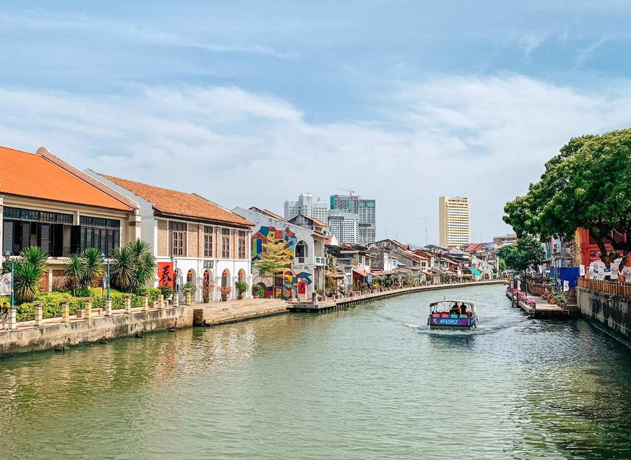 Silverscape Family Suite Melaka City Centre Екстериор снимка