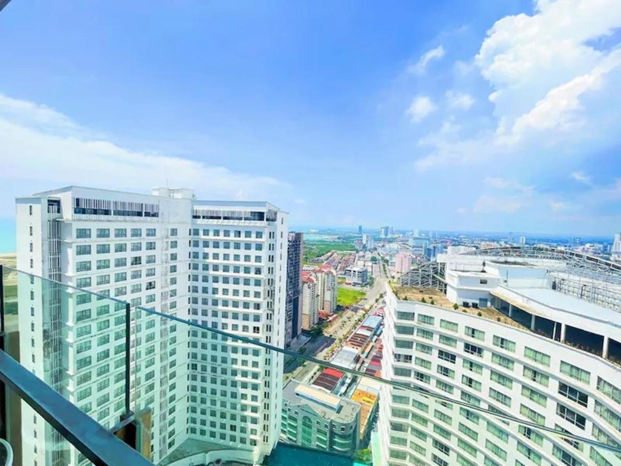 Silverscape Family Suite Melaka City Centre Екстериор снимка